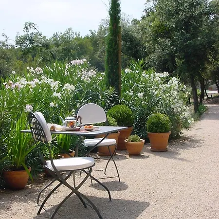 Bastide La Combe Hotel Vaison-la-Romaine Exterior photo